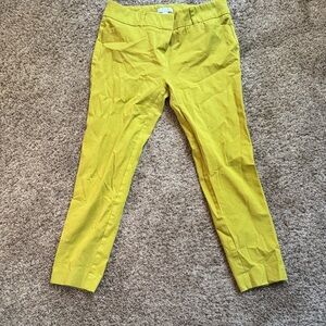 New York & Company Yellow Capris